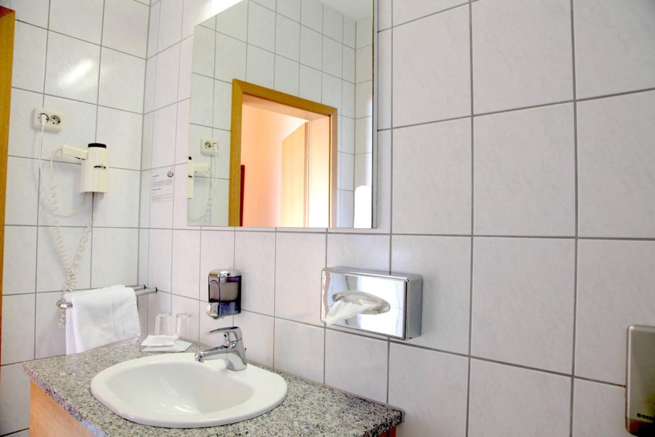 Hotel Lonac Duisburg
