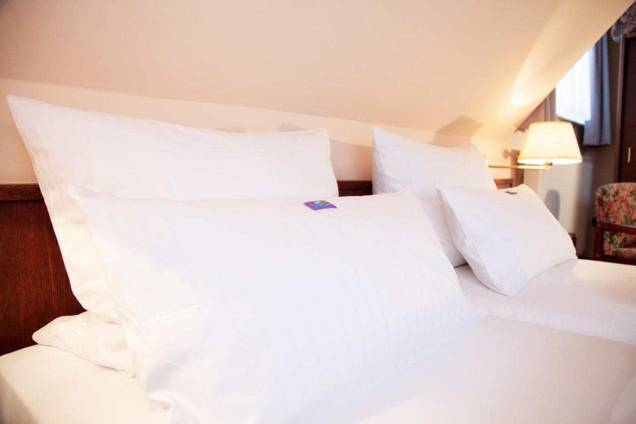 Hotel Lonac Duisburg